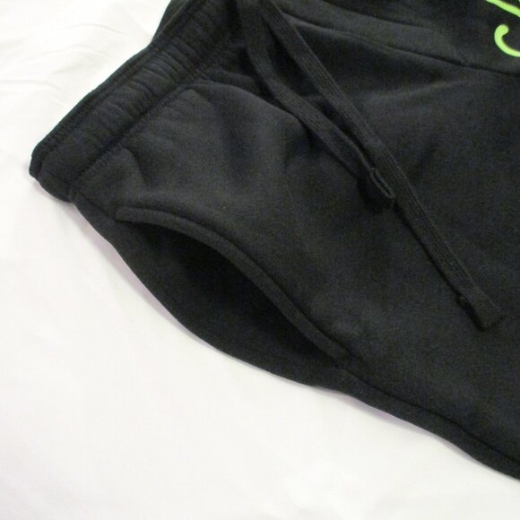 STARWARS (GROGU) MENS SLEEP SHORTS – SIZE SMALL – UNISEX – NWOT - Picture 5 of 6